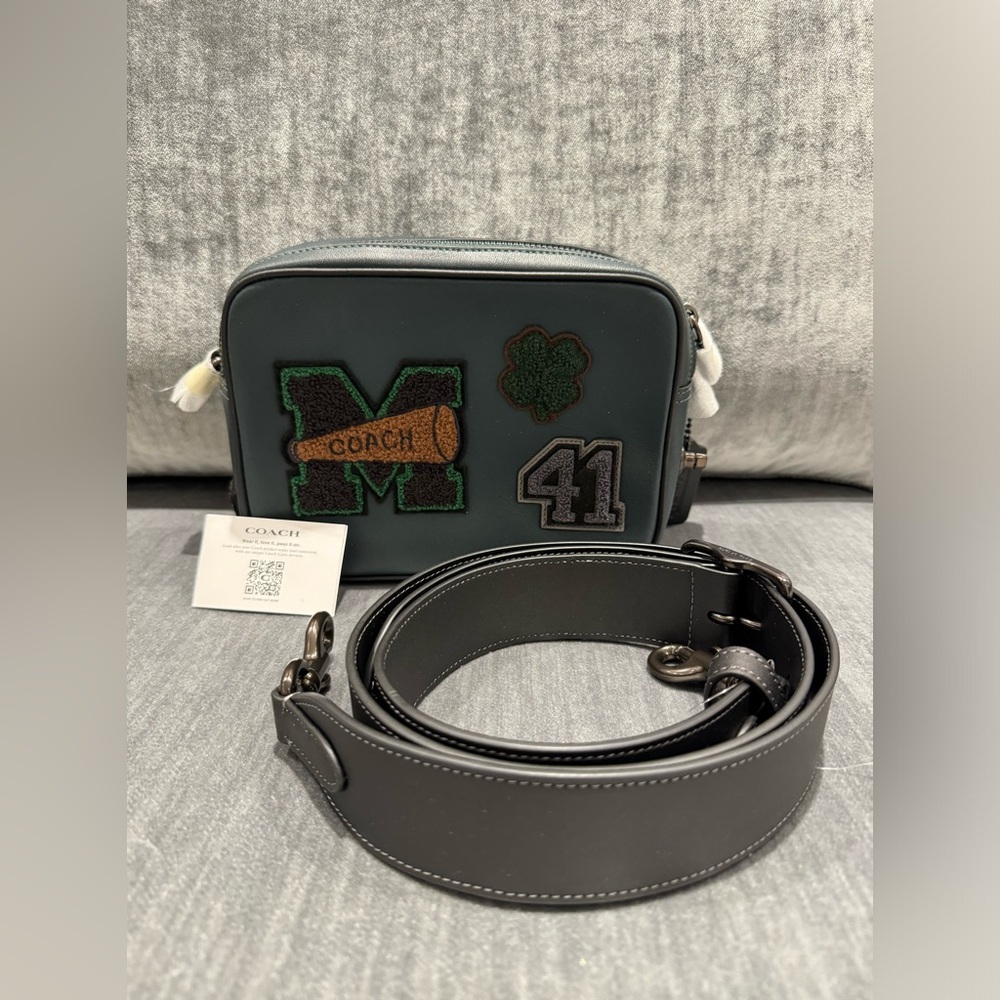 Flight Bag 19 With Varsity Patches